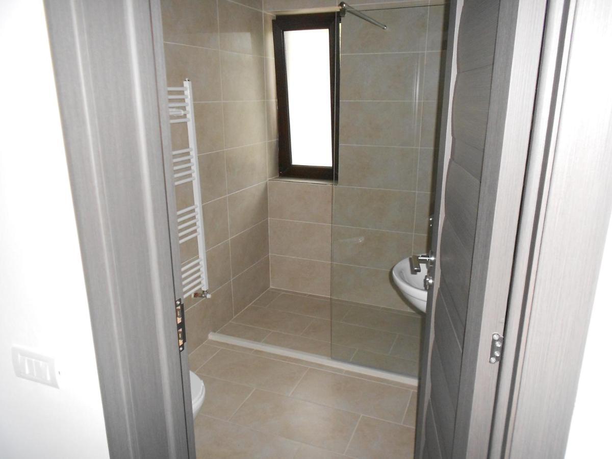 Hotel Andrana Caciulata Zewnętrze zdjęcie