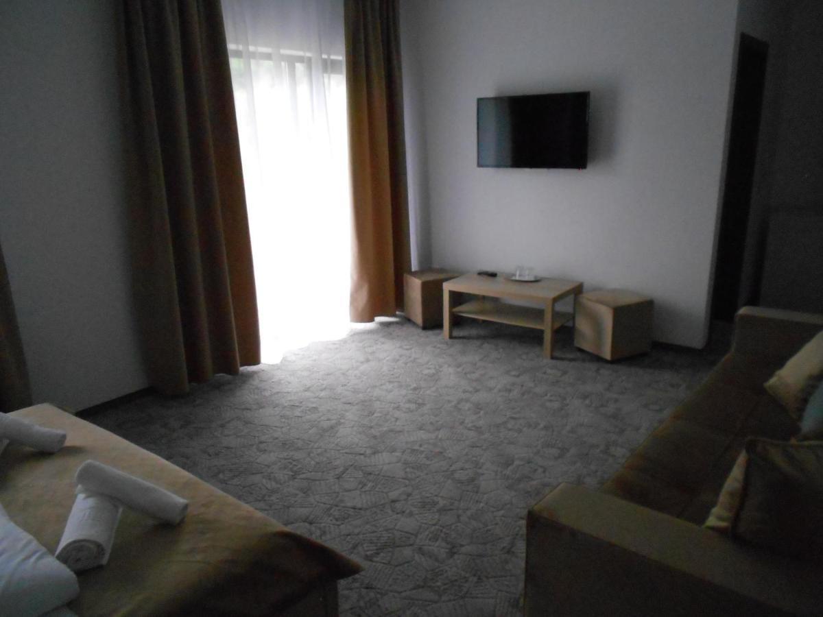 Hotel Andrana Caciulata Zewnętrze zdjęcie
