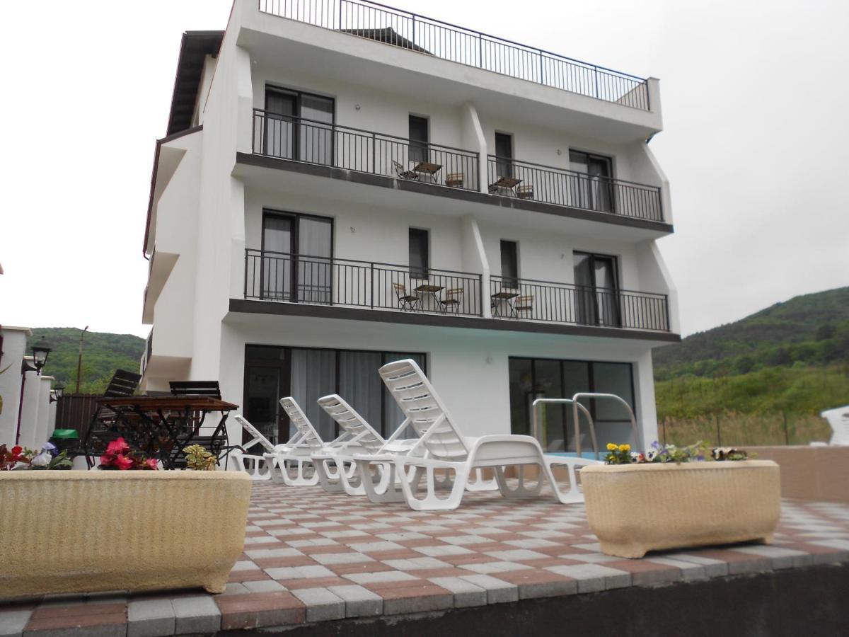 Hotel Andrana Caciulata Zewnętrze zdjęcie
